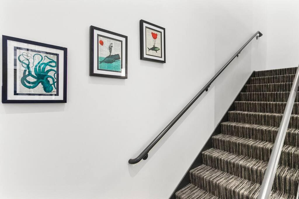 Airy And Open Corner Loft - 92 Walkscore Redmond Exterior foto