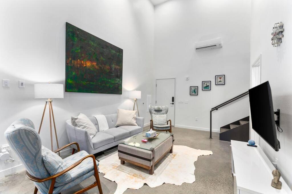 Airy And Open Corner Loft - 92 Walkscore Redmond Exterior foto